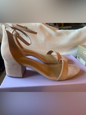 Madden Girl Ankle-Strap Block Heel Sandals -Faux Suede Beige 9.5